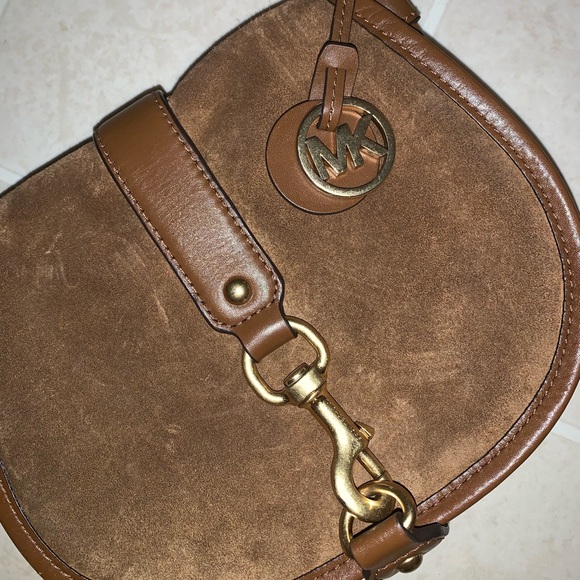 COPY - Michael Kors Cross Body - Picture 3 of 6